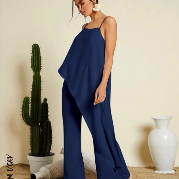 HEM CAMI TOP & FLARE LEG PANTS!💙🍍🍍🍍 - Picture 2 of 7